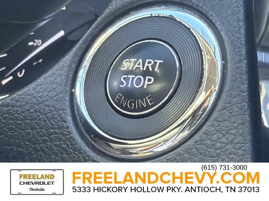 Used 2017 Nissan Rogue SV FWD image 34