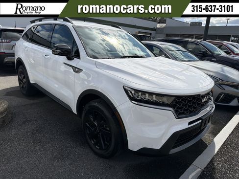 Used 2023 Kia Sorento S AWD/4WD image 1