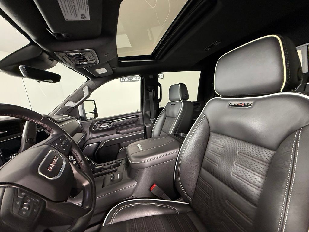 Used 2024 GMC Sierra 2500 AT4X AWD/4WD image 41