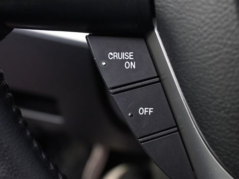 Used 2012 MAZDA MAZDA3 i Touring FWD image 33