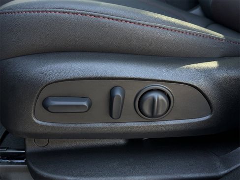 New 2025 Chevrolet Blazer RS w/ Driver Confidence II Package image 25