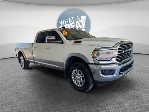 Used 2019 RAM 2500 Laramie AWD/4WD image 1