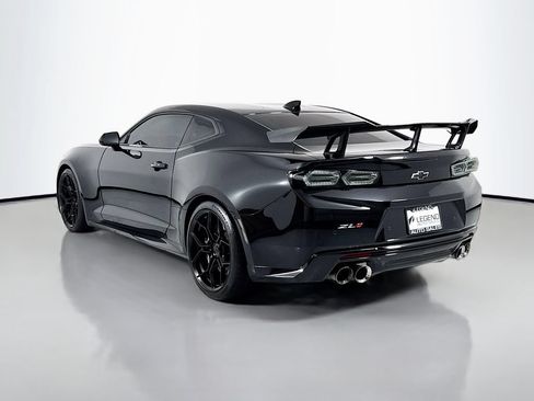Used 2018 Chevrolet Camaro ZL1 RWD image 7
