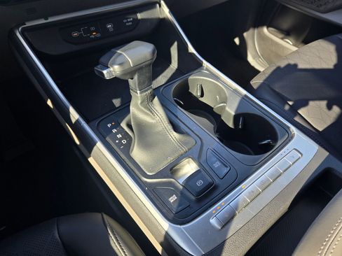 Certified 2025 Kia Carnival LXS image 30