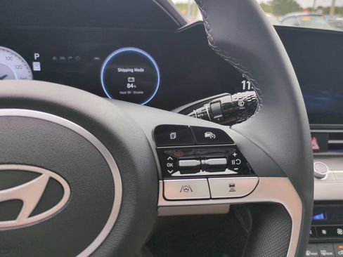 New 2026 Hyundai Elantra Limited FWD image 31
