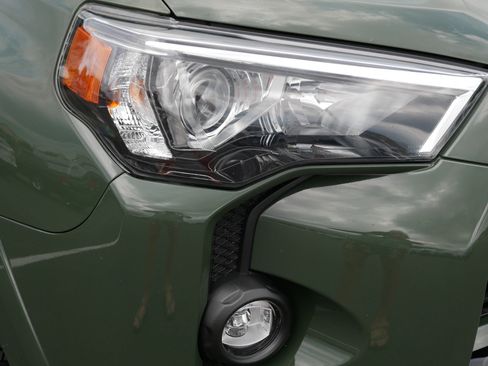 Used 2020 Toyota 4Runner TRD Pro AWD/4WD image 16