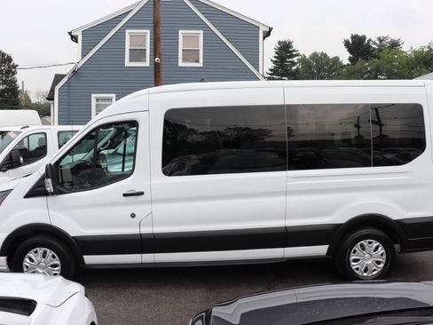 Used 2025 Ford Transit 350 XLT RWD image 2