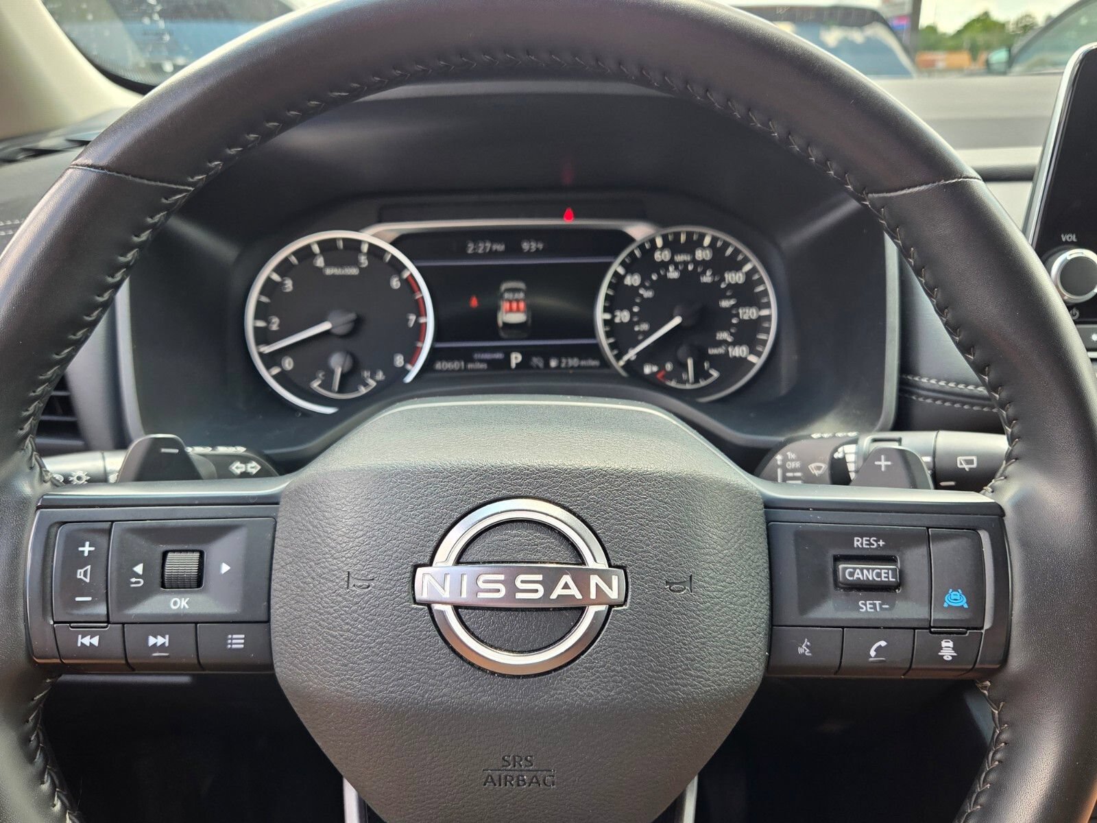 Used 2025 Nissan Rogue SV FWD image 23