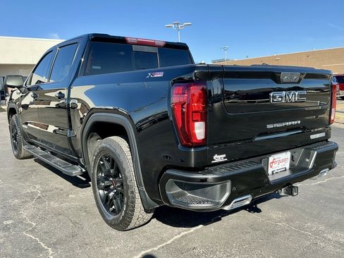 Used 2022 GMC Sierra 1500 Elevation w/ Elevation Premium Package image 15