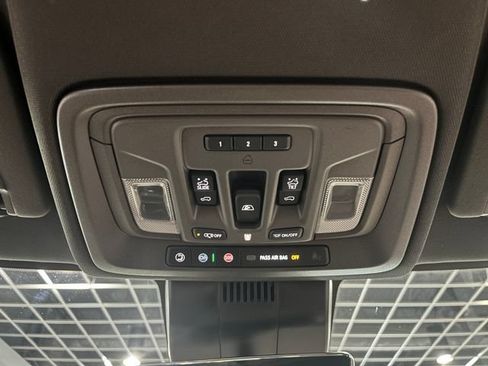Used 2024 GMC Sierra 2500 Denali w/ Denali Reserve Package AWD/4WD image 23