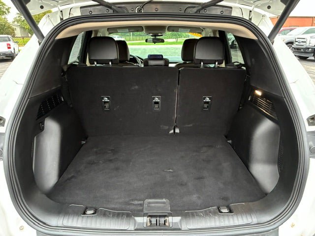 Used 2020 Ford Escape SEL FWD image 16