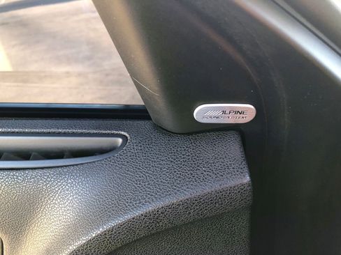 Used 2020 Chrysler 300 S image 13