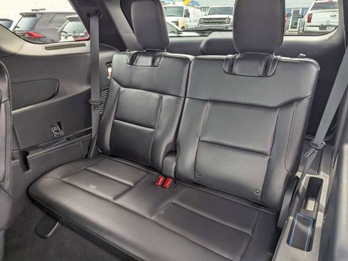 Used 2020 Ford Explorer Limited RWD image 13
