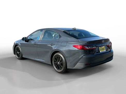 Used 2025 Toyota Camry LE FWD image 3
