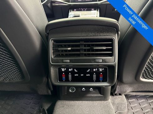 Used 2025 Audi Q8 Premium Plus image 13