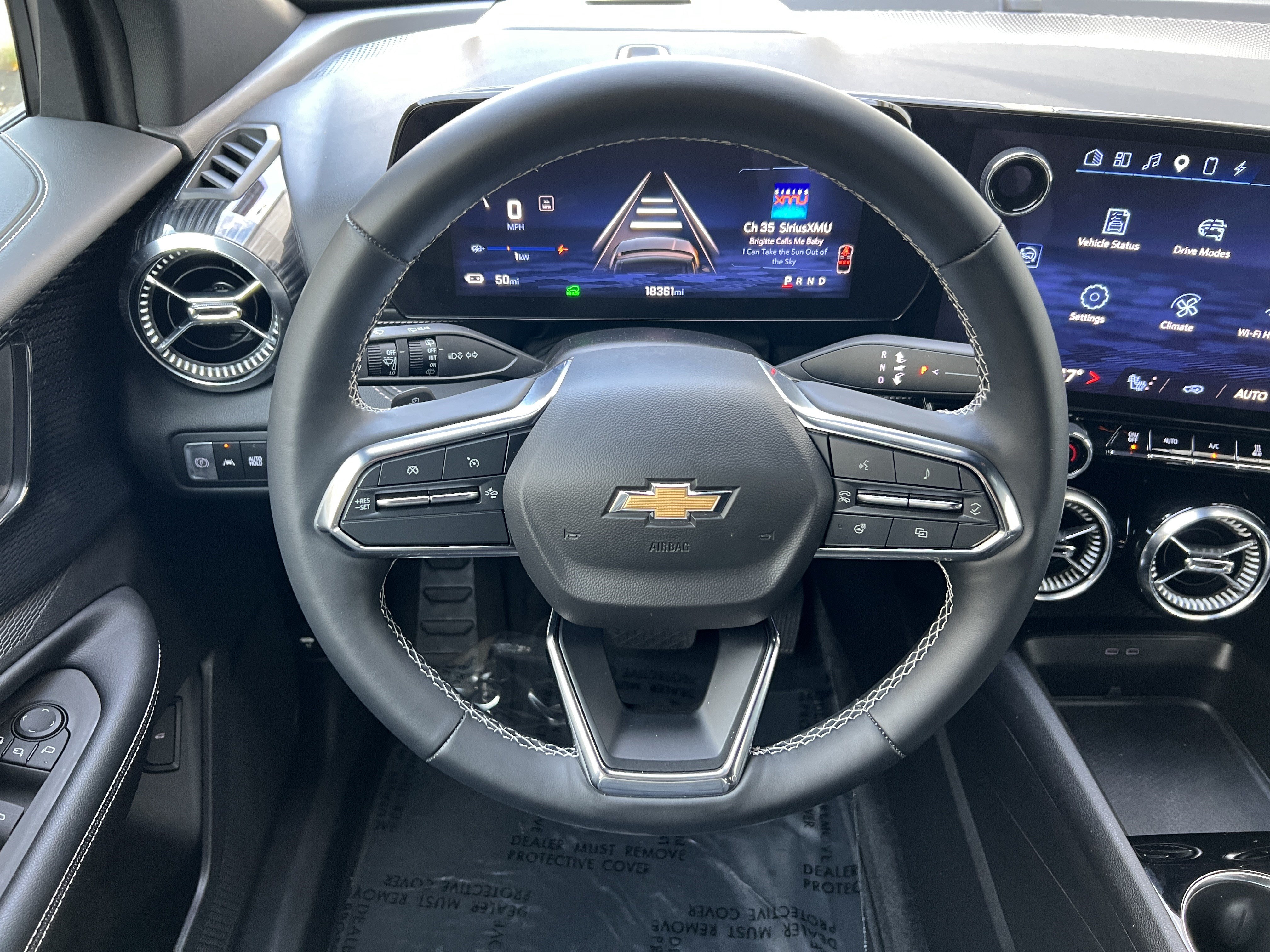 Used 2024 Chevrolet Blazer EV LT AWD/4WD image 26