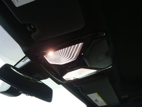 New 2026 BMW 330i xDrive Sedan w/ Premium Package image 19