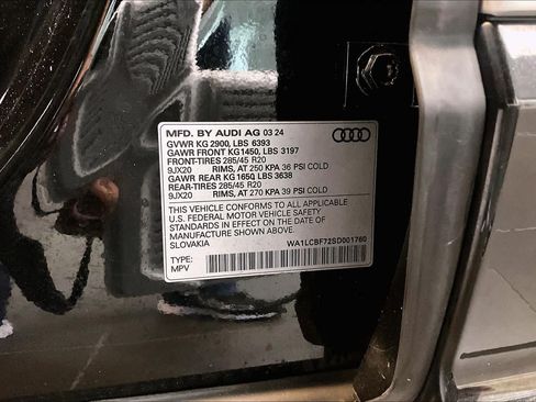 Used 2025 Audi Q7 2.0T Premium Plus w/ Premium Plus Package AWD/4WD image 32