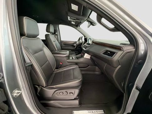 Used 2022 Chevrolet Tahoe Premier AWD/4WD image 28