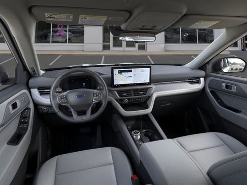 Used 2026 Ford Explorer Active w/ Active Comfort Package image 10