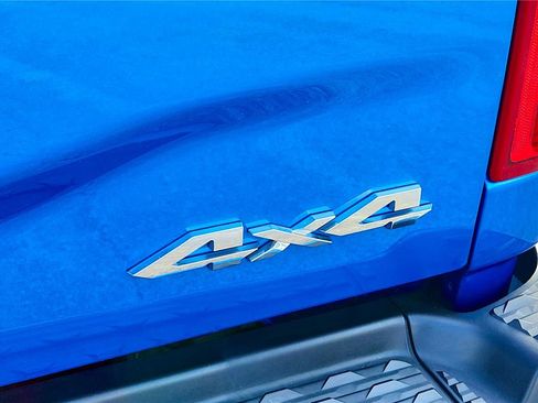 Used 2020 RAM 2500 Laramie image 26