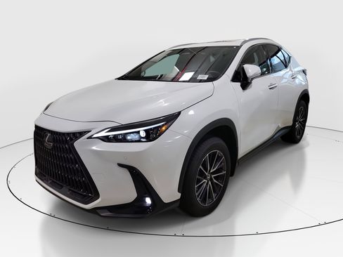 New 2026 Lexus NX 350 AWD image 3
