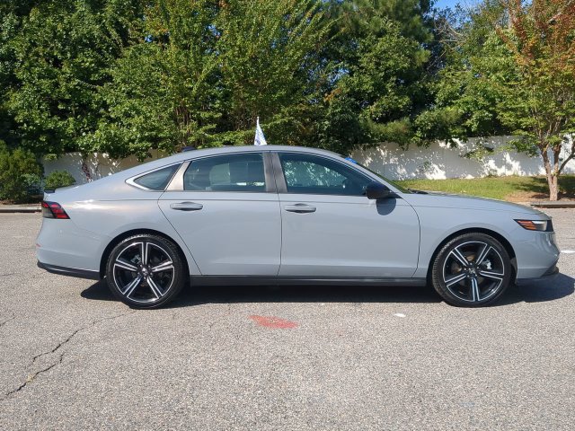 Certified 2023 Honda Accord Sport image 3