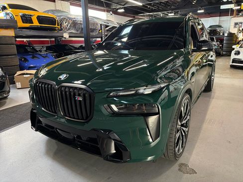 Used 2024 BMW X7 M60i w/ Executive Package AWD/4WD image 9