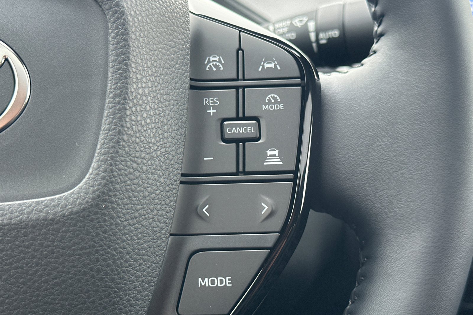 New 2027 Toyota Prius Limited AWD/4WD image 28