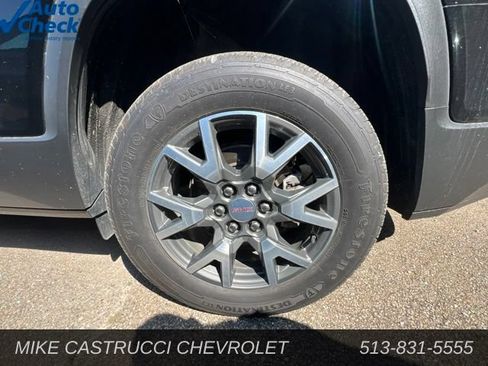 Used 2021 GMC Acadia SLE FWD image 5
