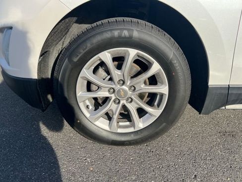 Used 2021 Chevrolet Equinox LT image 19