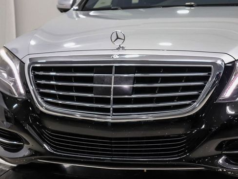Used 2017 Mercedes-Benz S 550 Sedan image 8