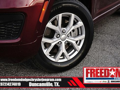 Used 2021 Jeep Grand Cherokee L Overland image 9