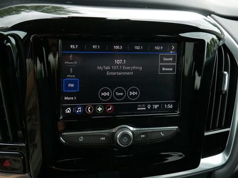 Used 2020 Chevrolet Traverse LS AWD/4WD image 23