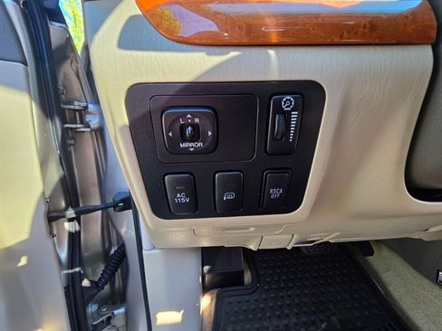 Used 2004 Lexus GX 470 AWD/4WD image 39