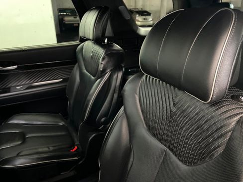 Used 2025 Hyundai Palisade Calligraphy image 20