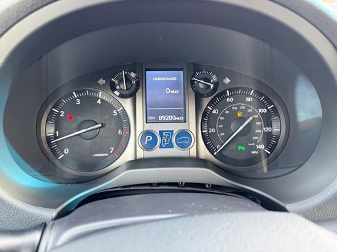 Used 2010 Lexus GX 460 image 11