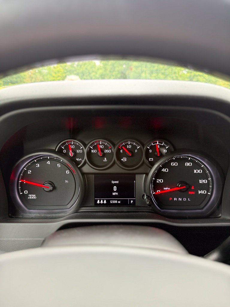 Used 2024 Chevrolet Silverado 2500 Custom w/ Custom Convenience Package AWD/4WD image 10