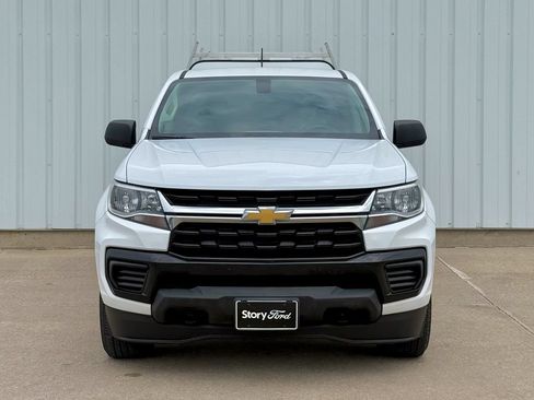 Used 2022 Chevrolet Colorado W/T w/ WT Convenience Package AWD/4WD image 9