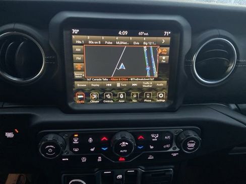 Used 2023 Jeep Wrangler Sahara w/ Cold Weather Group image 22