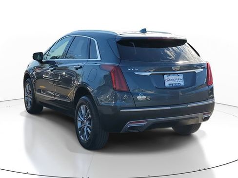 Used 2021 Cadillac XT5 Premium Luxury AWD/4WD image 3