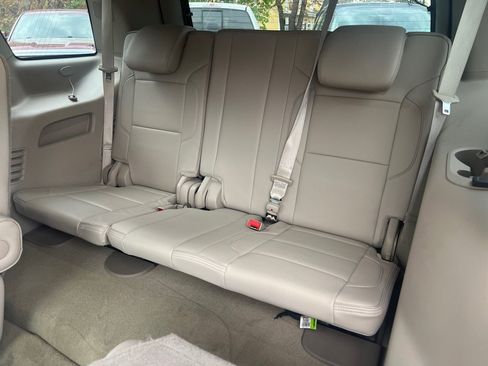 Used 2015 GMC Yukon Denali w/ Open Road Package AWD/4WD image 17