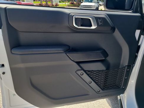 New 2026 Ford Bronco Badlands AWD/4WD image 16