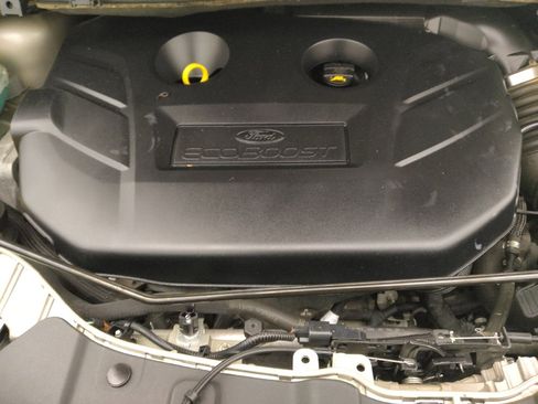 Used 2017 Ford Escape Titanium FWD image 30