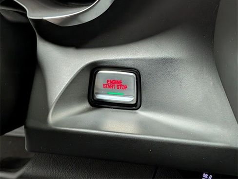 Used 2018 Chevrolet Camaro ZL1 image 27