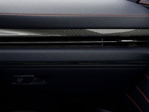 New 2026 Genesis GV80 3.5T e-SC image 26