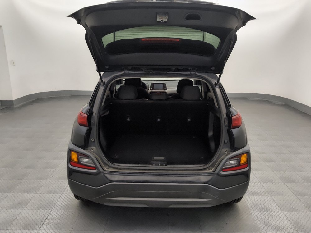 Used 2018 Hyundai Kona SE FWD image 29