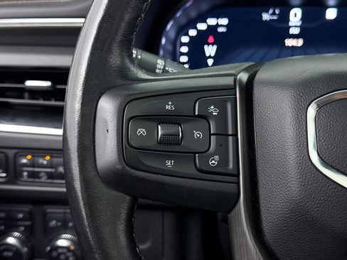 Used 2022 GMC Yukon AT4 image 34