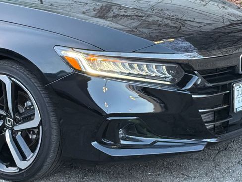 Used 2022 Honda Accord Sport image 5