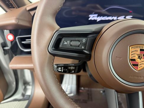 New 2026 Porsche Taycan 4S AWD/4WD image 28